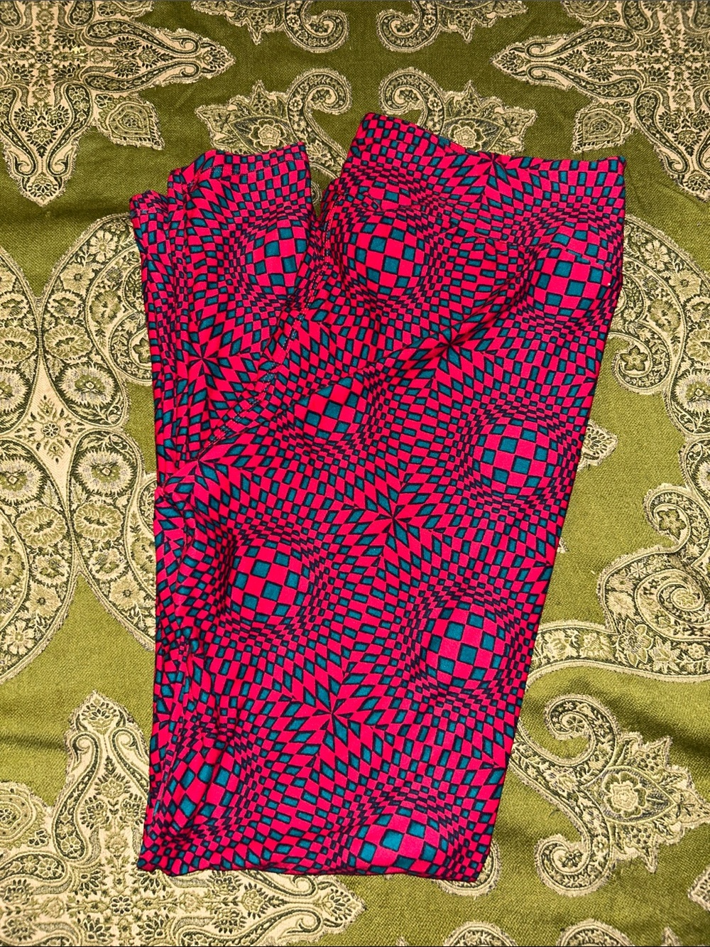 LuLaRoe Bright Pink & Teal Geometric Leggings